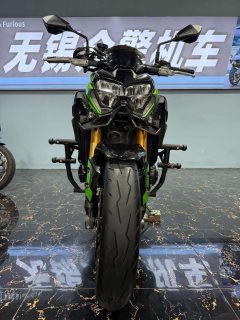 Kawasaki Z900 950 cc - ფოტო 9