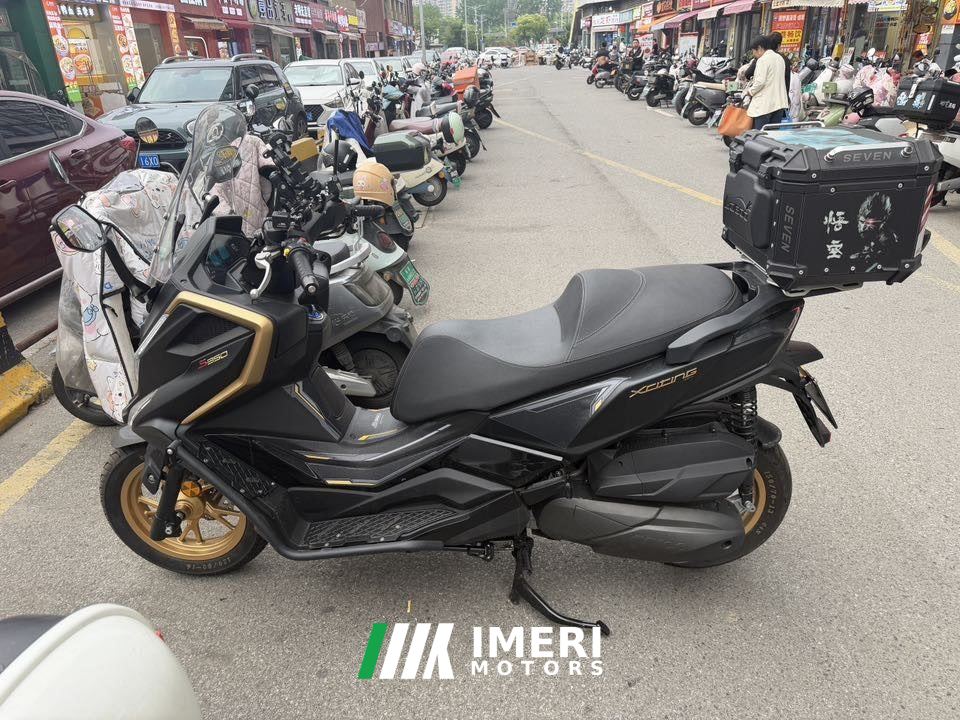KYMCO Rowing S350 - мотоцикл из Китая