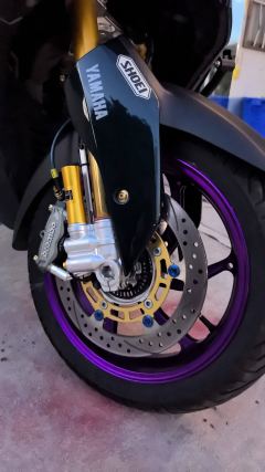 Yamaha XMAX 300 cc - photo 7