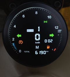 QJMOTOR Flash 300 - ფოტო 11