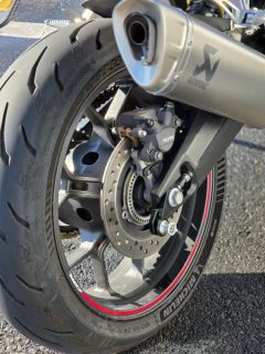 Honda CBR650R - photo 3