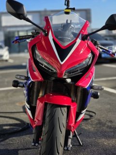 Honda CBR650R - photo 5