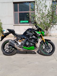 Kawasaki Z900 950 cc - ფოტო 4