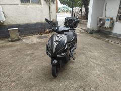 QJMOTOR Hong 125 - photo 3