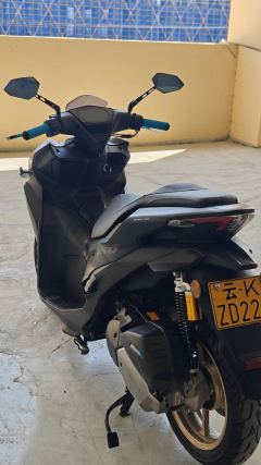 QJMOTOR Hong 150S - photo 4