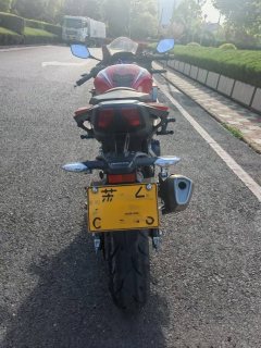 Honda CBR400R - ფოტო 4