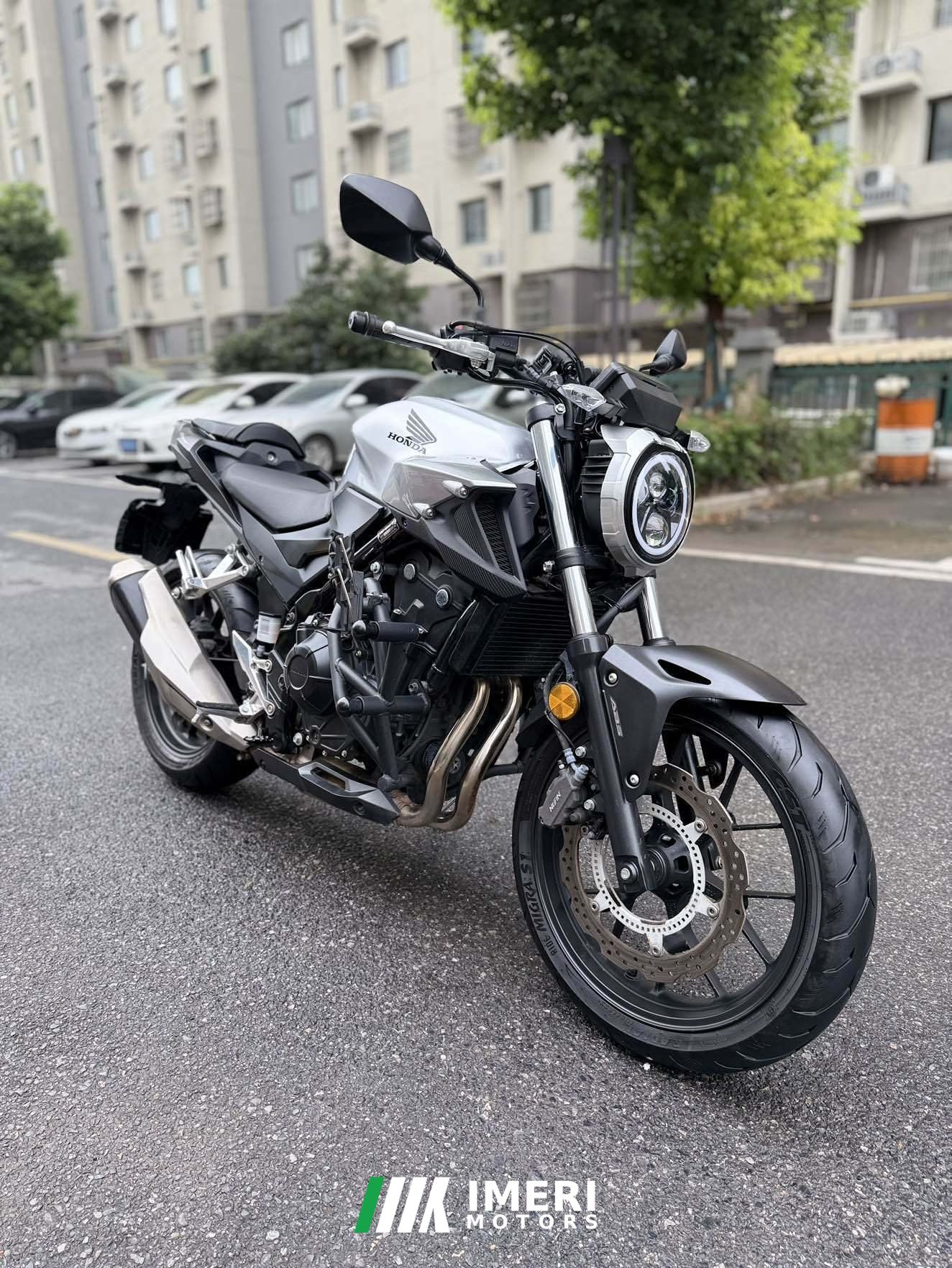 2022 Honda CB400F