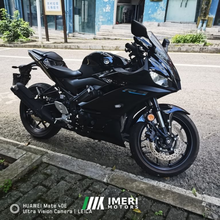 2022 Yamaha YZF-R3 320 cc
