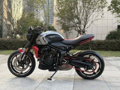 Triumph Trident 660 - ფოტო 7