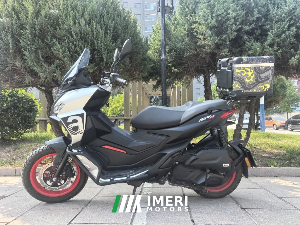 Aprilia SR GT 200 - motorcycle from China