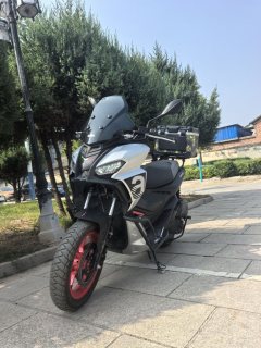 Aprilia SR GT 200 - photo 2