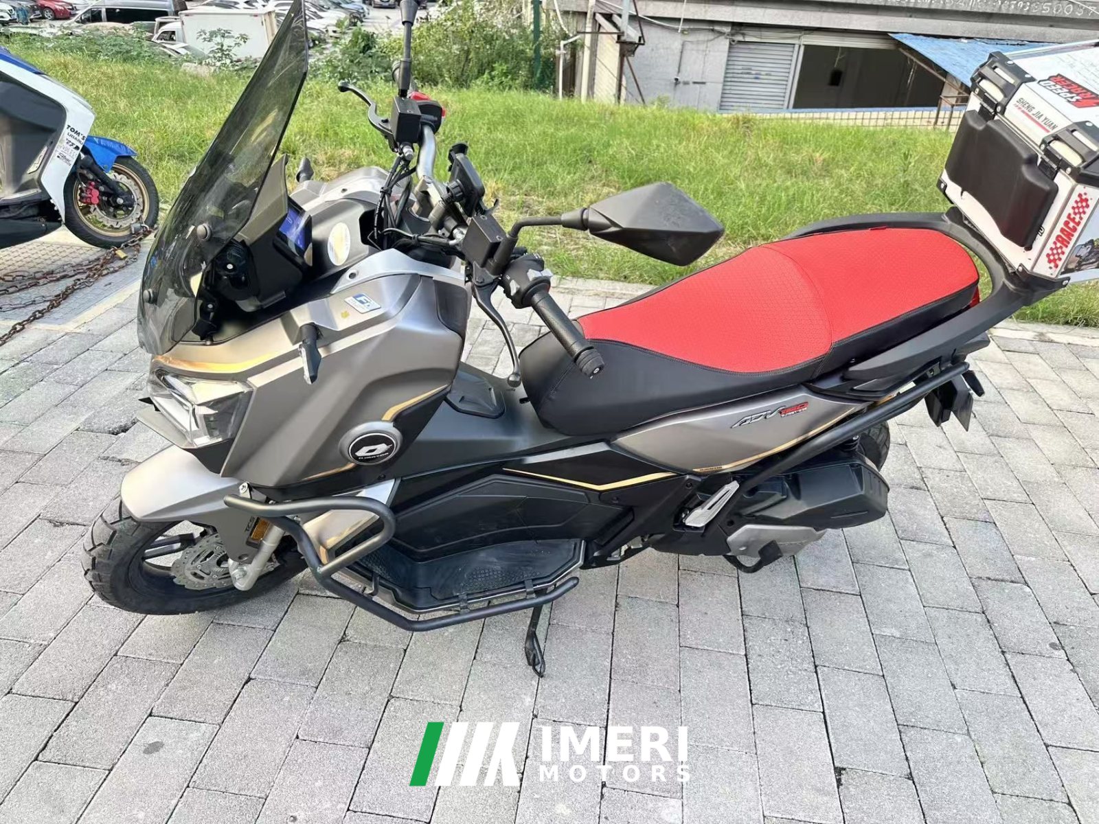 2025 QJMOTOR Hong 150ADV