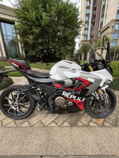 QJMOTOR SRK 250 - ფოტო 2