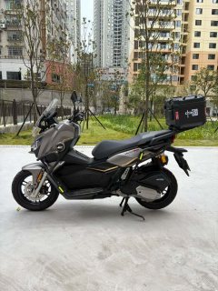QJMOTOR Hong 150ADV - ფოტო 1