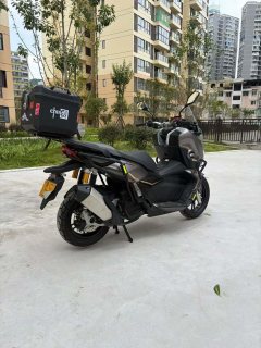 QJMOTOR Hong 150ADV - ფოტო 5
