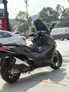 SYM Cruisym 400 - photo 5