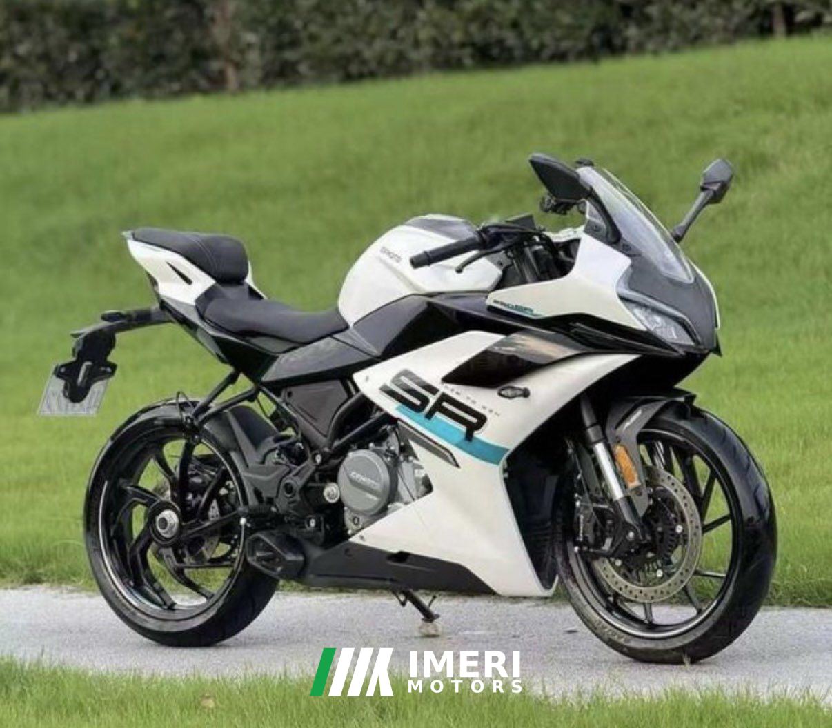 2023 CFMOTO 250SR