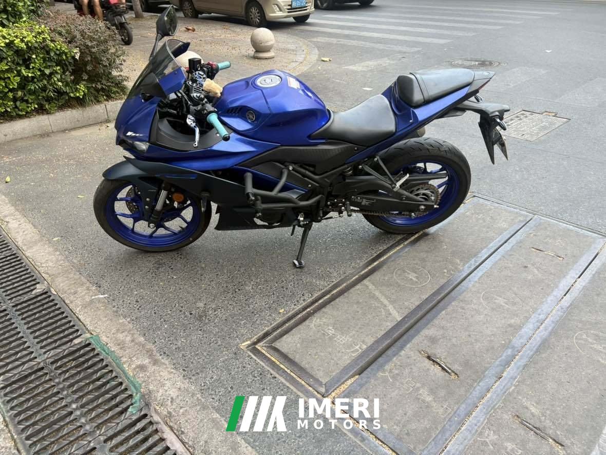 2022 Yamaha YZF-R3 320 cc