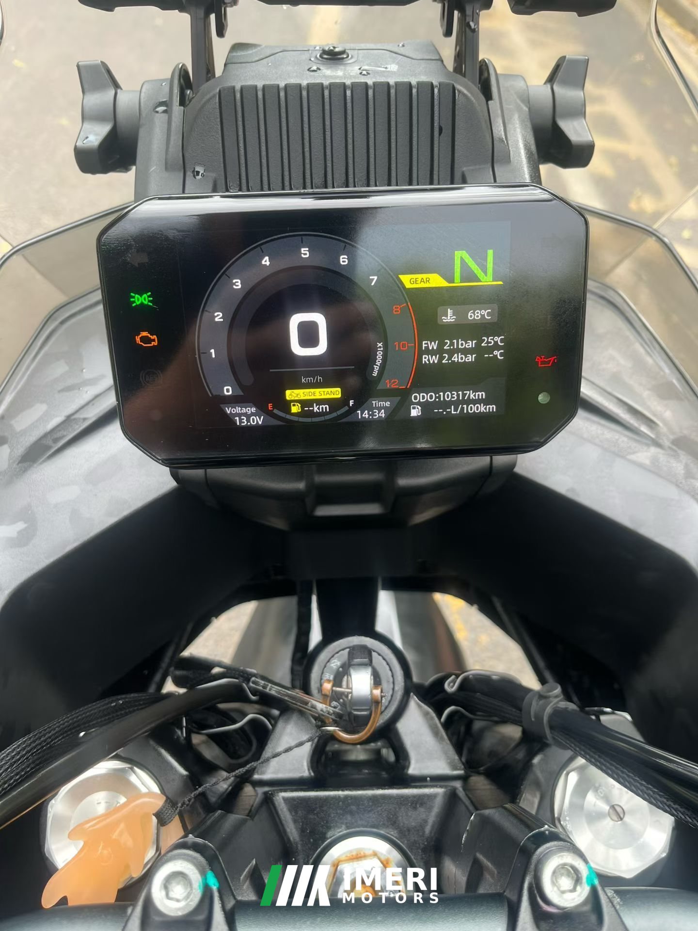 2025 CFMOTO 700MT