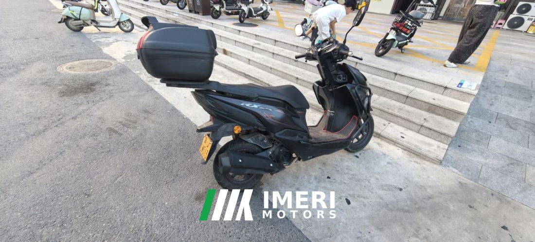 Sundiro Honda RX125Fi - мотоцикл из Китая