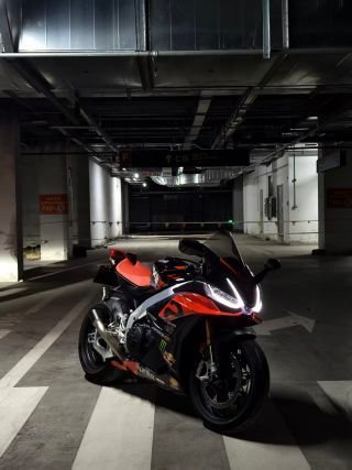 Aprilia RSV4 1100 cc - მოტოციკლი ჩინეთიდან