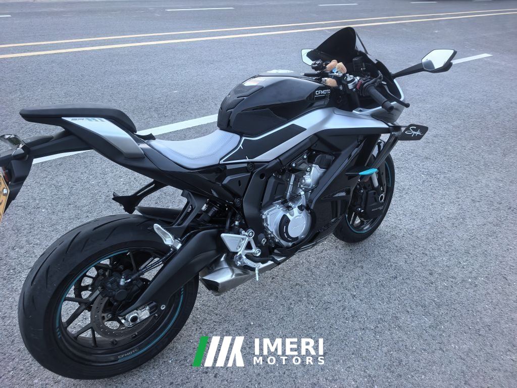 2024 CFMOTO 675SR-R