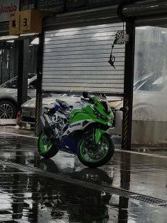 Kawasaki ZX-4R 400 cc - ფოტო 8