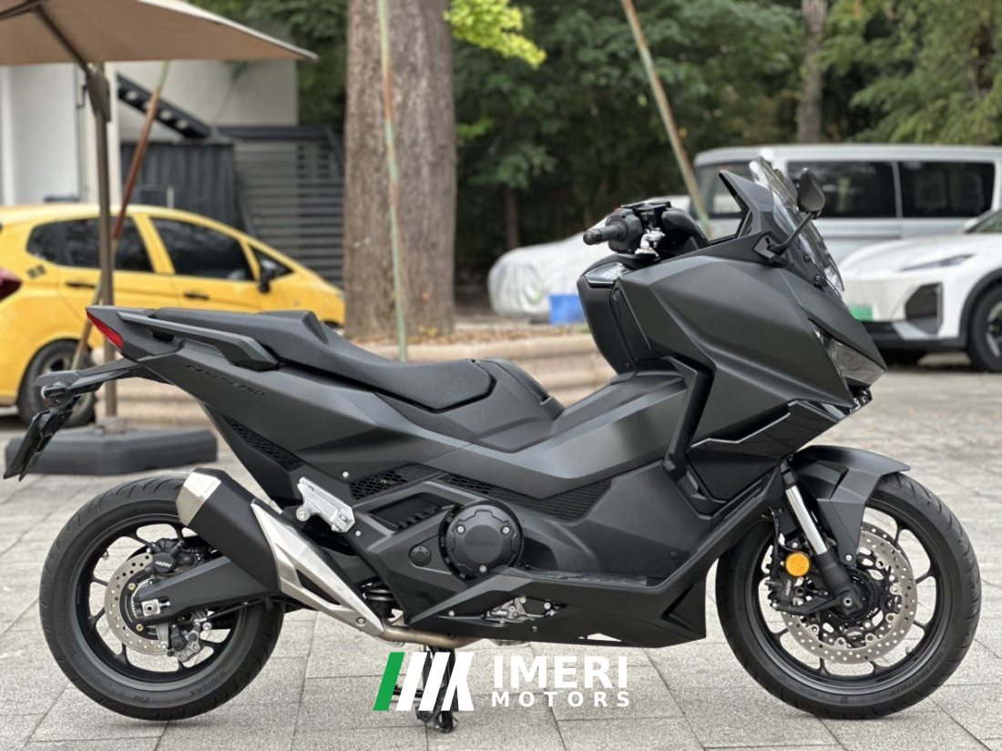 Honda NSS750 - მოტოციკლი ჩინეთიდან