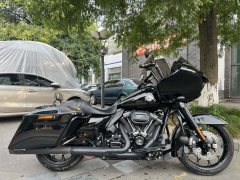 Harley-Davidson Road Glide 1923 cc - ფოტო 1