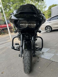 Harley-Davidson Road Glide 1923 cc - ფოტო 2