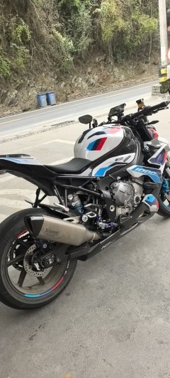 BMW M 1000 R - photo 2