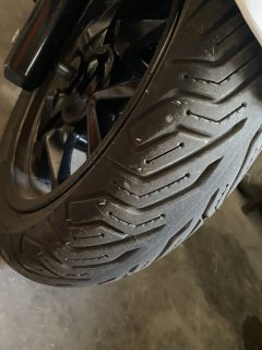 SYM Joymax Z 300 - фото 2