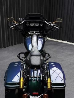 Harley-Davidson Street Glide 1868 cc - ფოტო 1