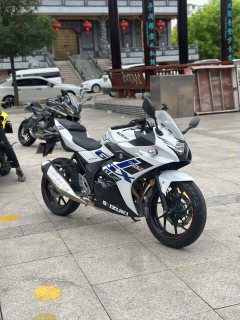 Haojue Suzuki GSX250R - ფოტო 3
