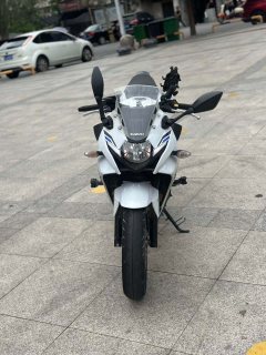 Haojue Suzuki GSX250R - ფოტო 6