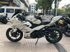 Kawasaki Ninja 400 - ფოტო 3