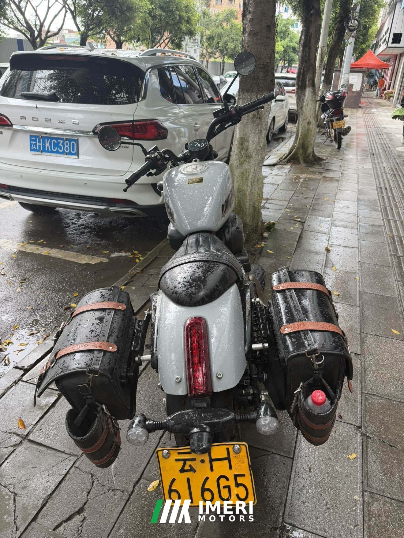 2024 QJMOTOR Flash 300