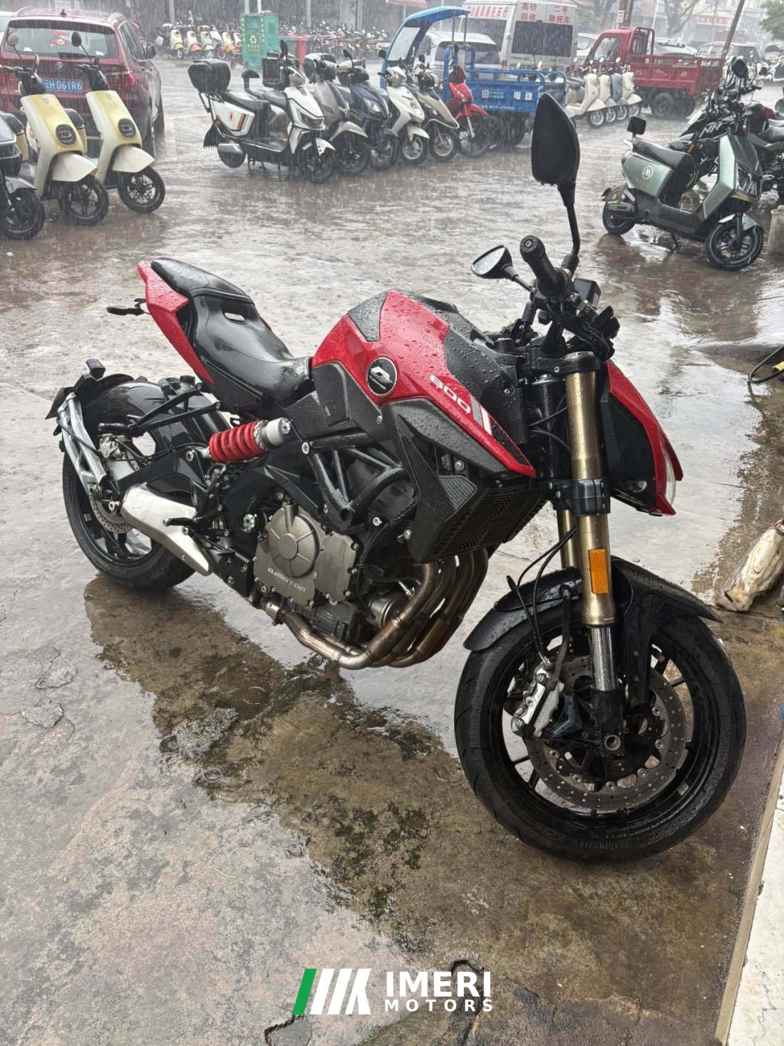 QJMOTOR 600 - motorcycle from China