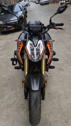 Voge 525R 500 cc - ფოტო 1