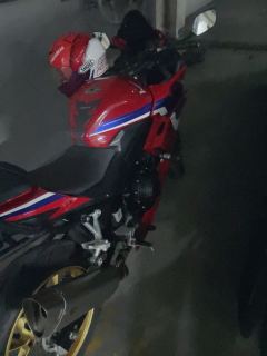 Honda CBR400R - ფოტო 9