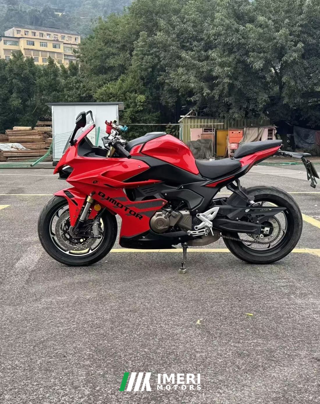 QJMOTOR Roewe i5 550 / Sai 550 *(Context-dependent, usually referring to the motorcycle "Sai 550" or Roewe car v - motorcycl…
