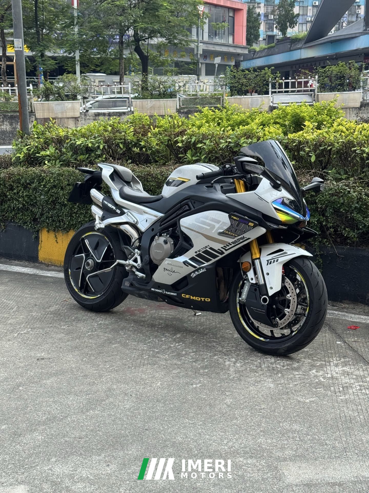 2025 CFMOTO 750SR-S