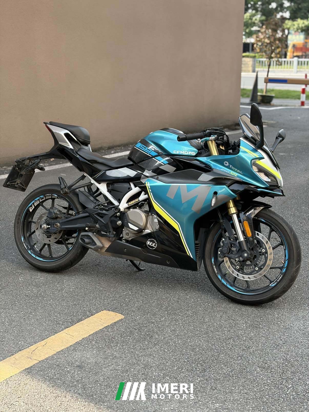 2021 CFMOTO 250SR