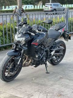 Kawasaki Z900 950 cc - фото 1