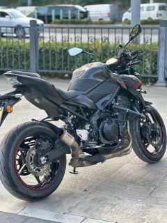 Kawasaki Z900 950 cc - фото 6