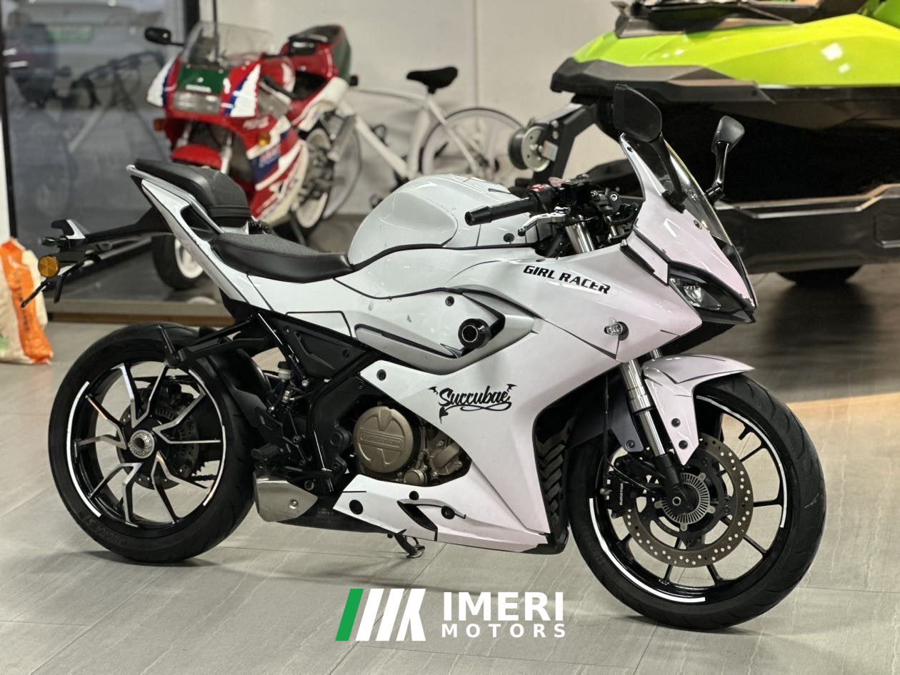 2021 QJMOTOR SRK 250
