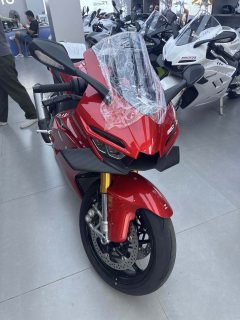 Zhangxue Motorcycles 820RR - ფოტო 4