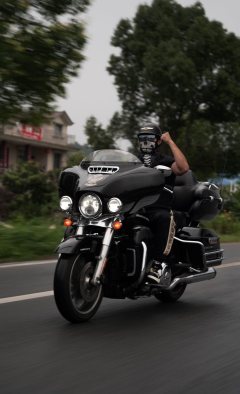 Harley-Davidson Flagship Glide Limited 1868 cc - ფოტო 1