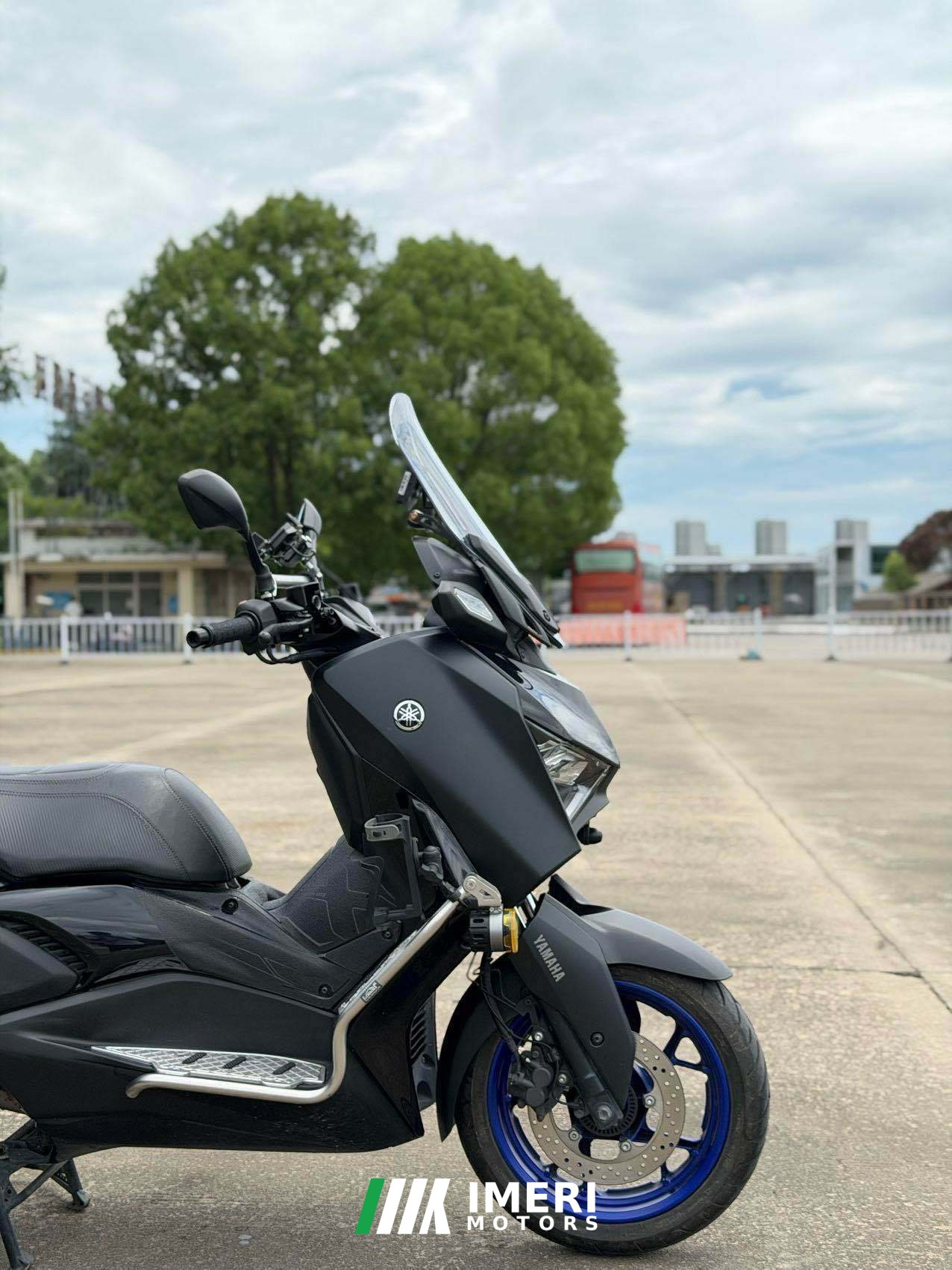 2024 Yamaha XMAX 300 cc