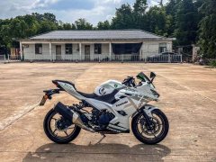 Kawasaki Ninja 400 - ფოტო 1